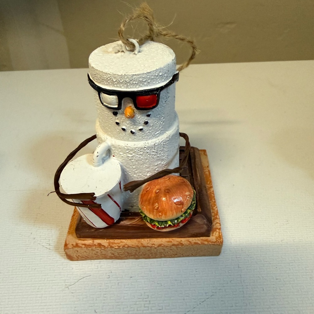 Bundle of 6 Snowman Marshmallow Christmas Ornaments - Picture 5 of 9